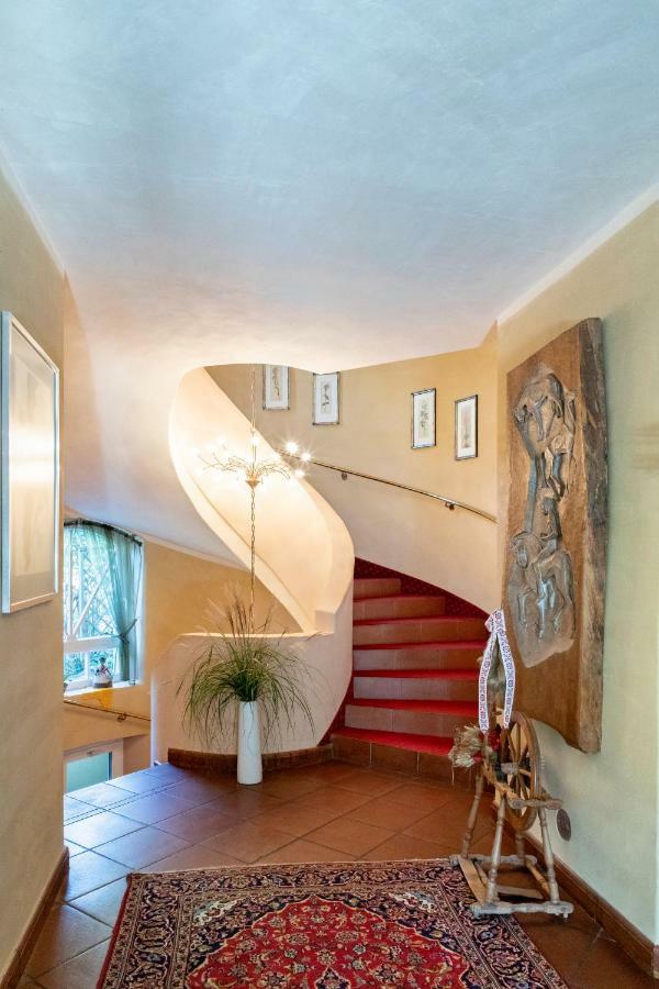 Residence Intica Сан Кандидо Екстериор снимка