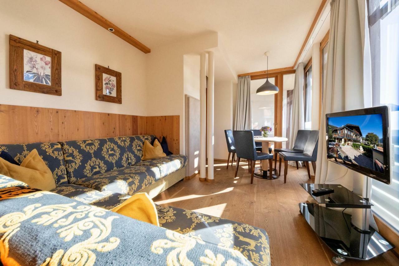 Residence Intica Сан Кандидо Екстериор снимка