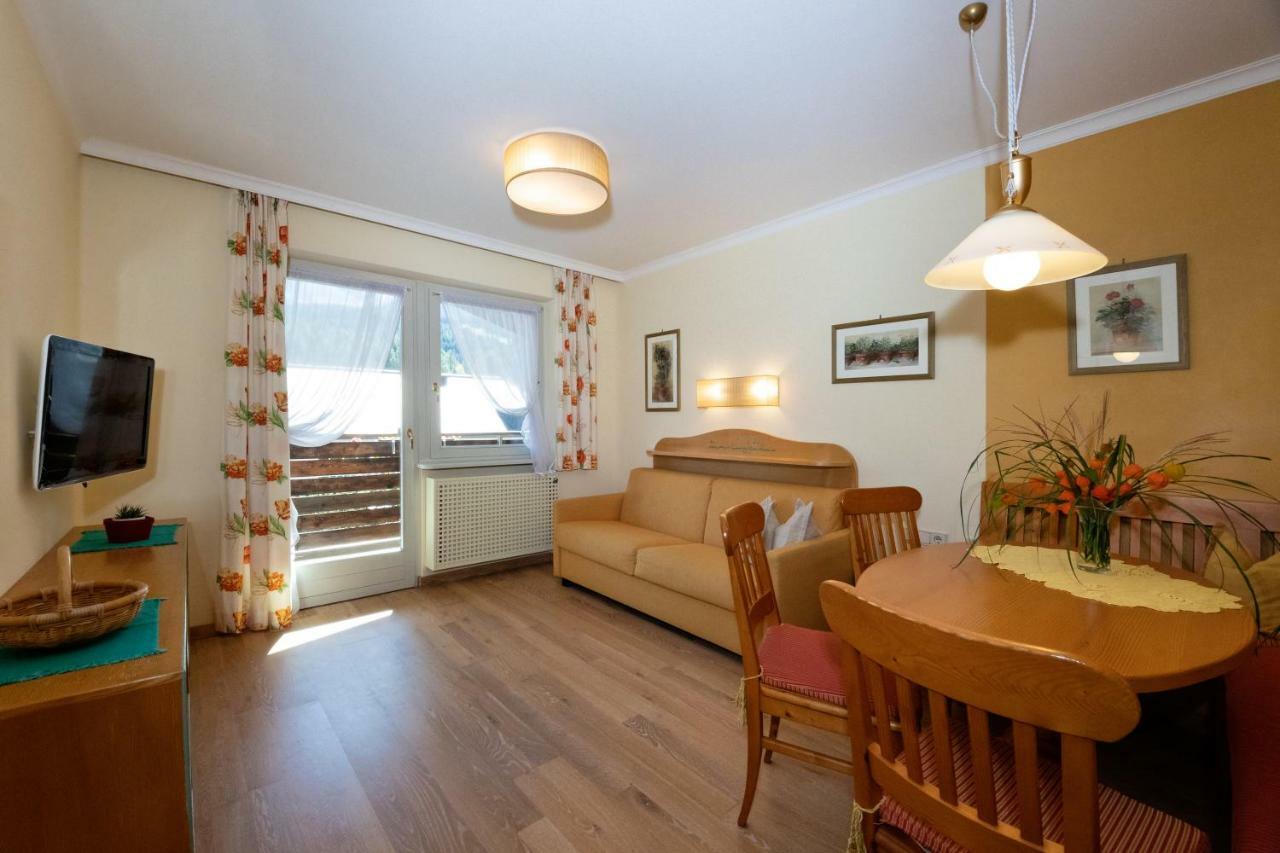 Residence Intica Сан Кандидо Екстериор снимка